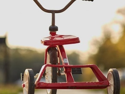 Fabricante de brinquedo é condenado por ferimento em criança